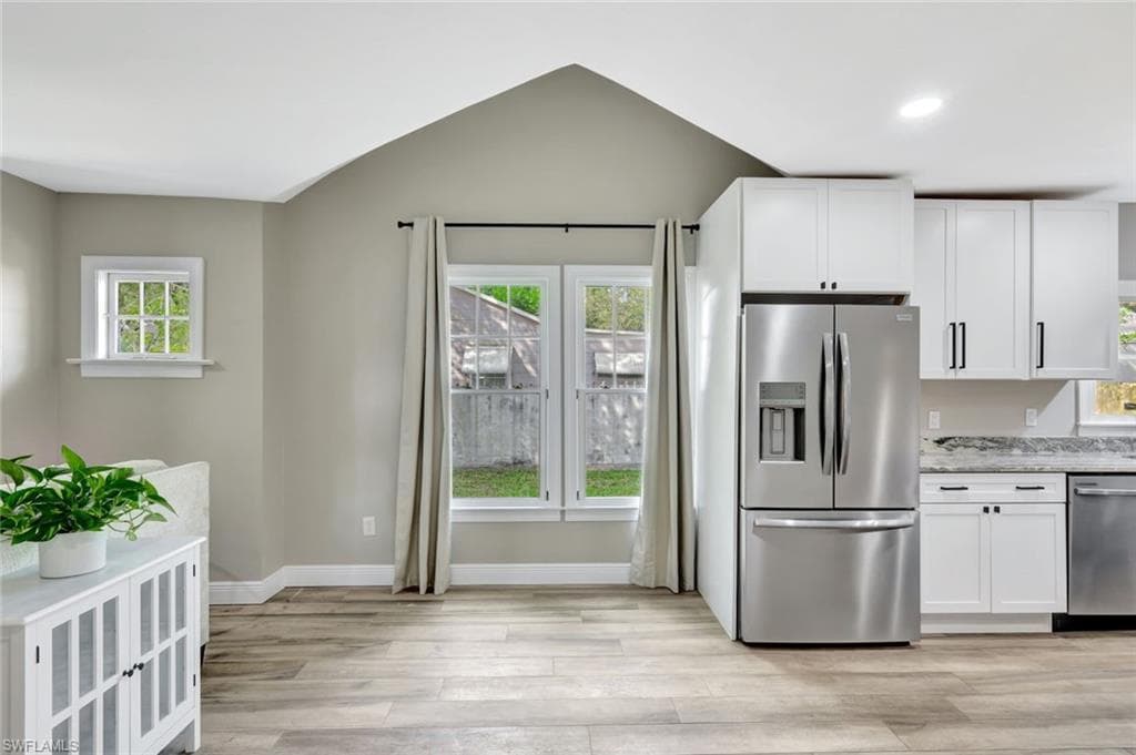 2635 Michigan AVE, FORT MYERS FL 33916-11