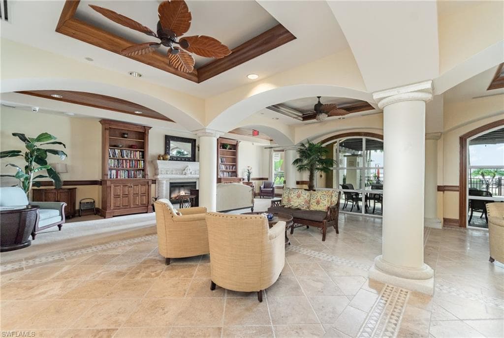 2825 Palm Beach BLVD # 614, FORT MYERS FL 33916-15