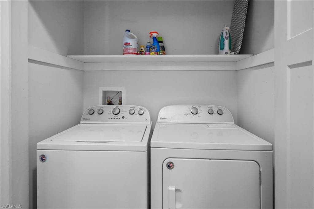 474 Lake Murex CIR, SANIBEL FL 33957-9