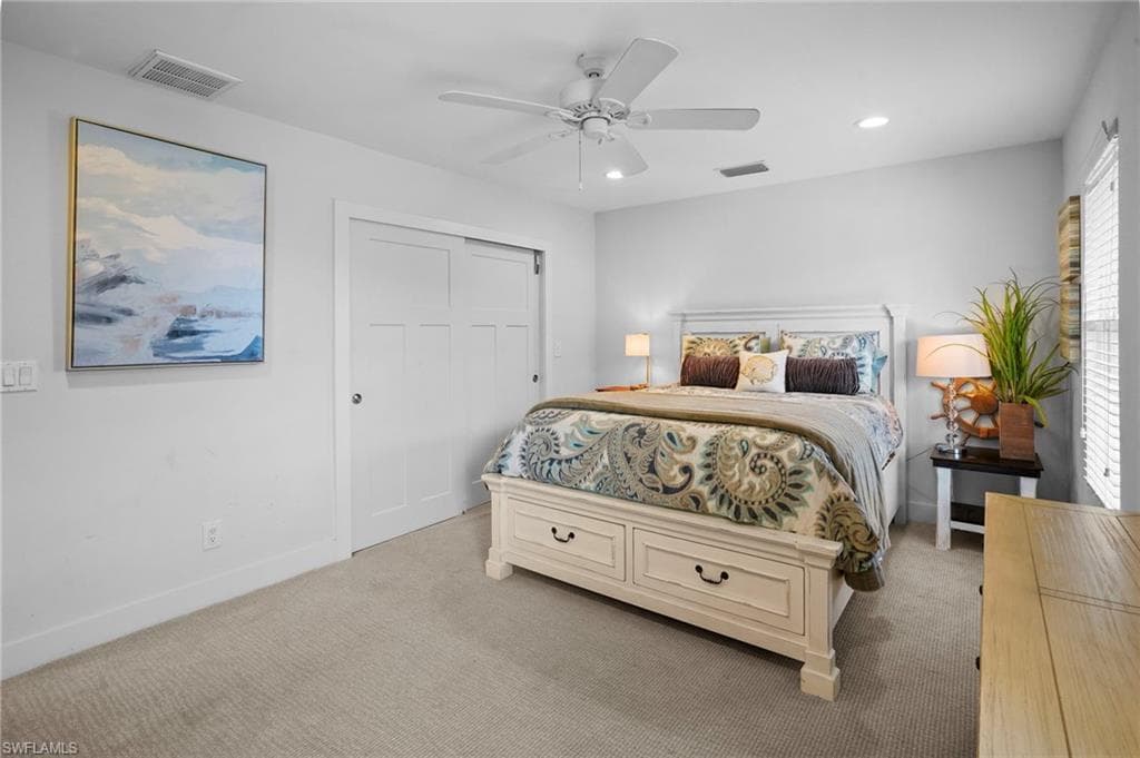 474 Lake Murex CIR, SANIBEL FL 33957-13