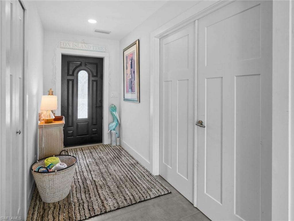 474 Lake Murex CIR, SANIBEL FL 33957-7