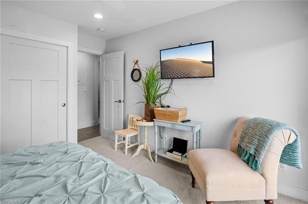 474 Lake Murex CIR, SANIBEL FL 33957-20