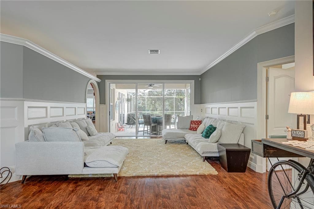 9953 Colonial WALK N, ESTERO FL 33928-1