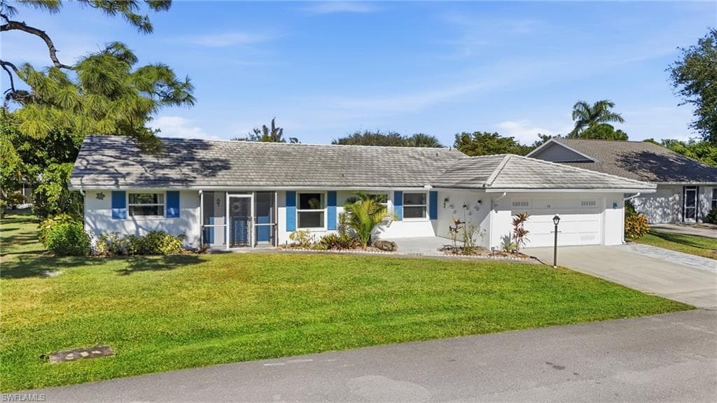 30 Maui CIR # 30, NAPLES FL 34112-2