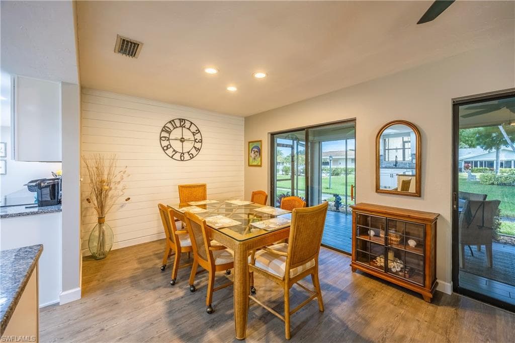 5678 Balkan CT, FORT MYERS FL 33919-10