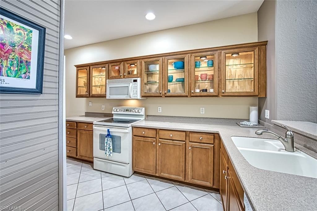 20041 Sanibel View CIR # 104, FORT MYERS FL 33908-11