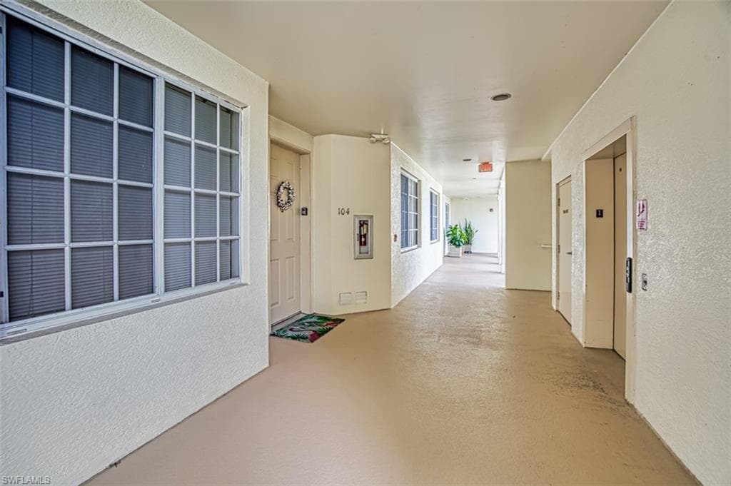 20041 Sanibel View CIR # 104, FORT MYERS FL 33908-32