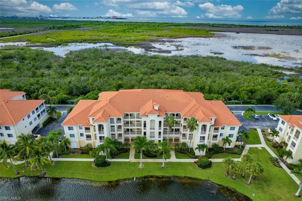 20041 Sanibel View CIR # 104, FORT MYERS FL 33908-28