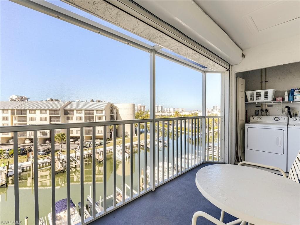 4581 Bay Beach LN 482-29