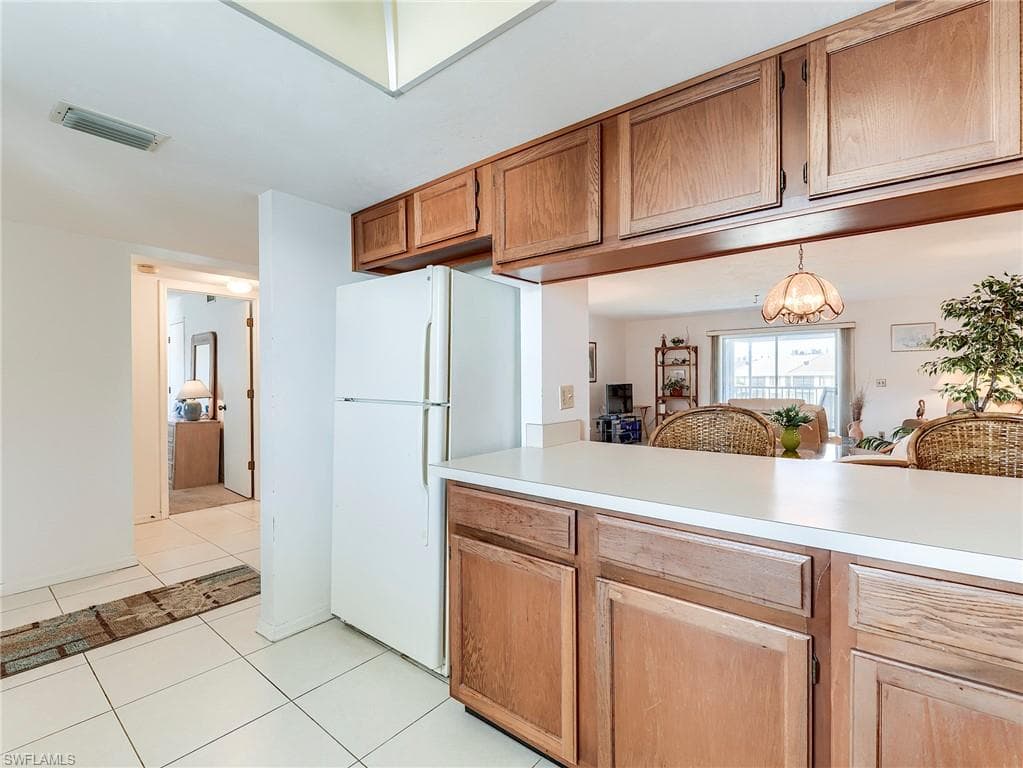 4581 Bay Beach LN 482-10