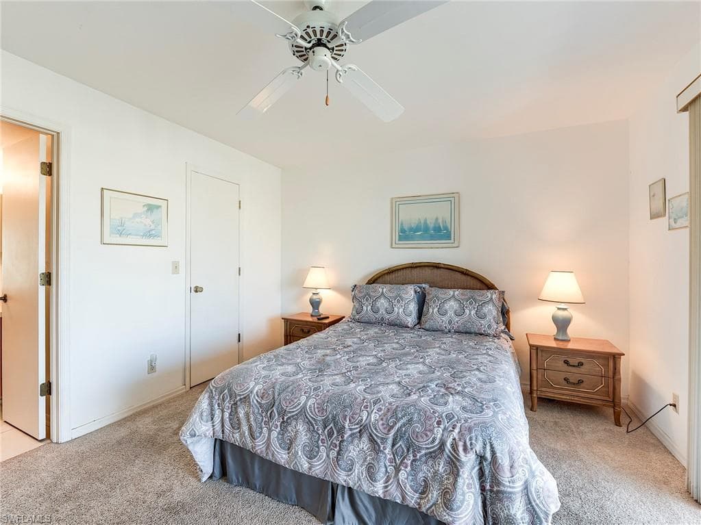 4581 Bay Beach LN 482-24