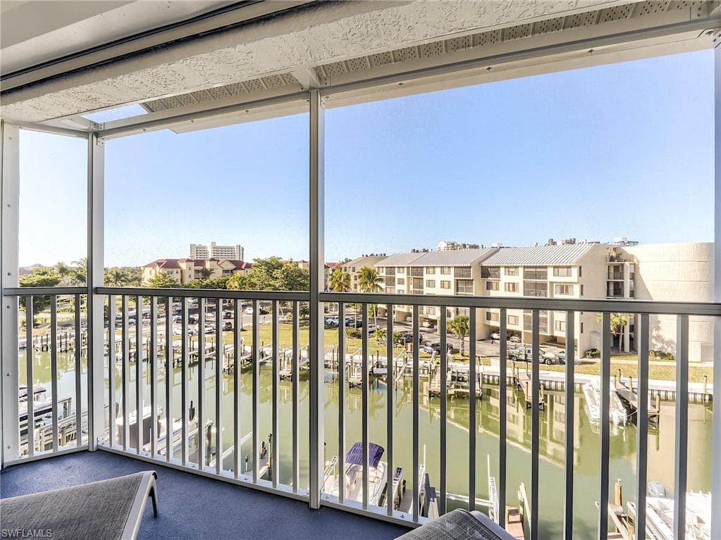 4581 Bay Beach LN 482-20