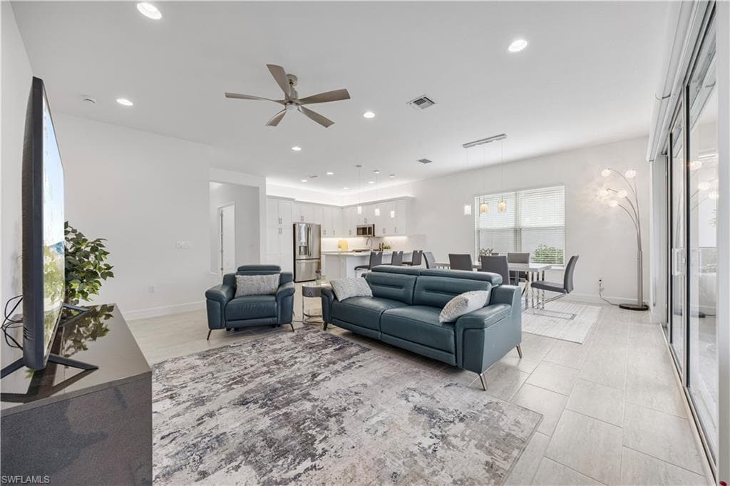 12418 Dahlia CT, NAPLES FL 34120-11