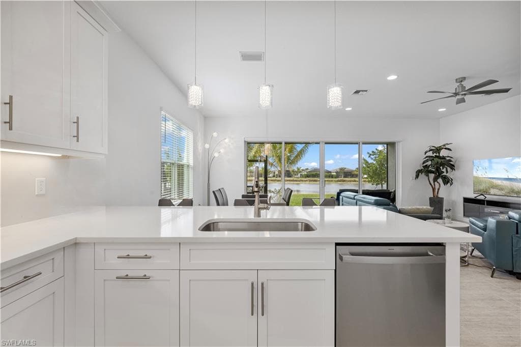 12418 Dahlia CT, NAPLES FL 34120-7