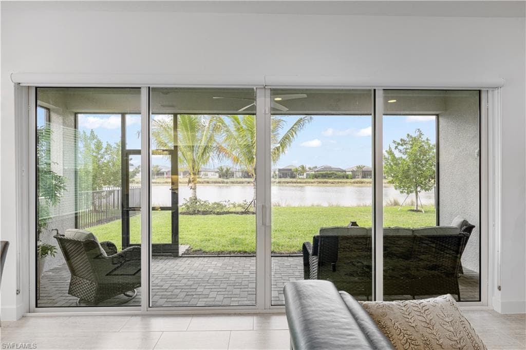 12418 Dahlia CT, NAPLES FL 34120-24