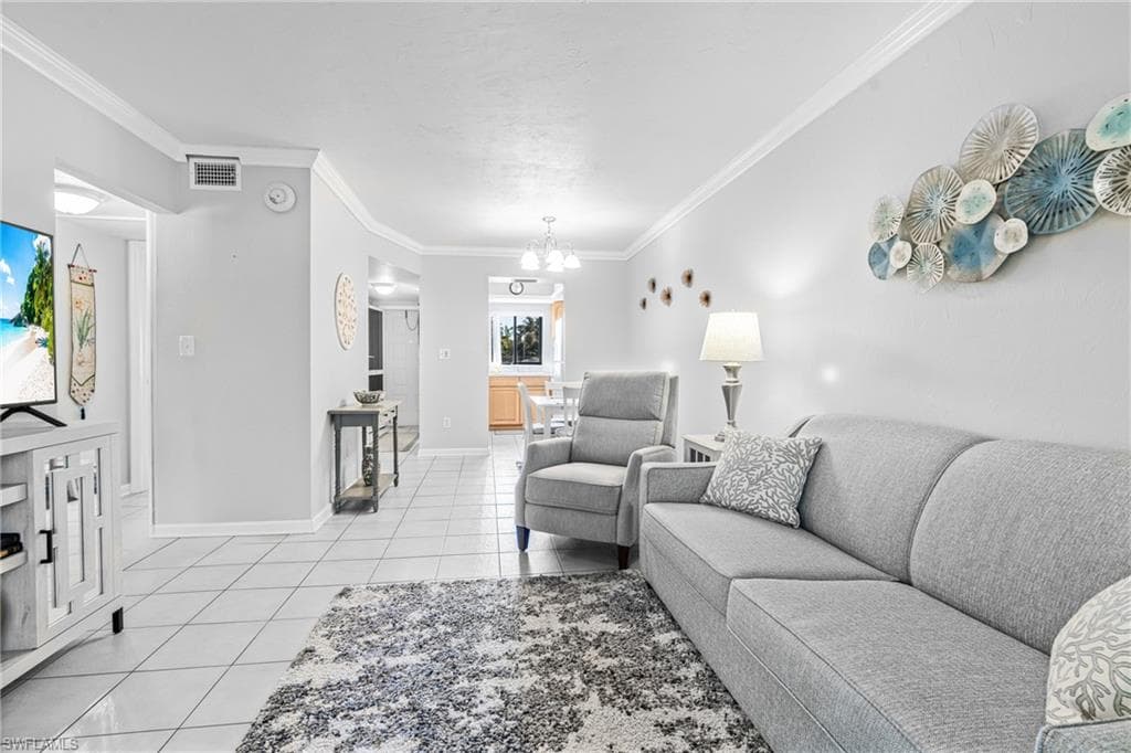 1220 Hall RD # 403, NORTH FORT MYERS FL 33903-17