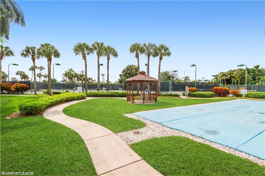 2885 Citrus Lake DR # N103, NAPLES FL 34109-37