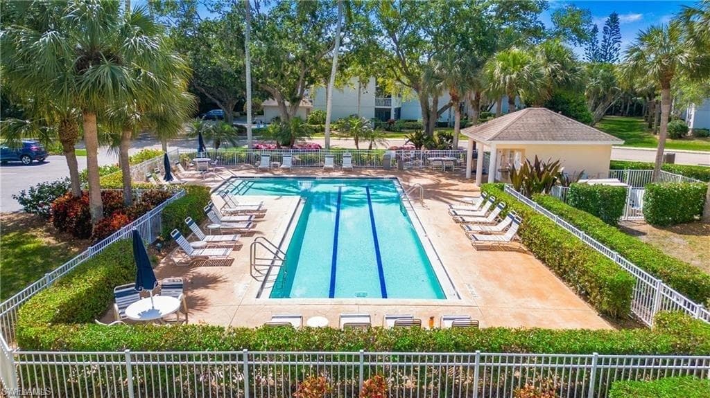 2885 Citrus Lake DR # N103, NAPLES FL 34109-40