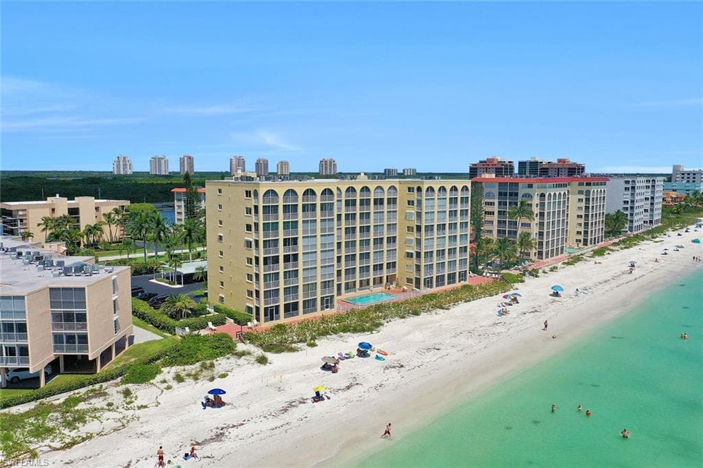 25870 Hickory BLVD 704-1
