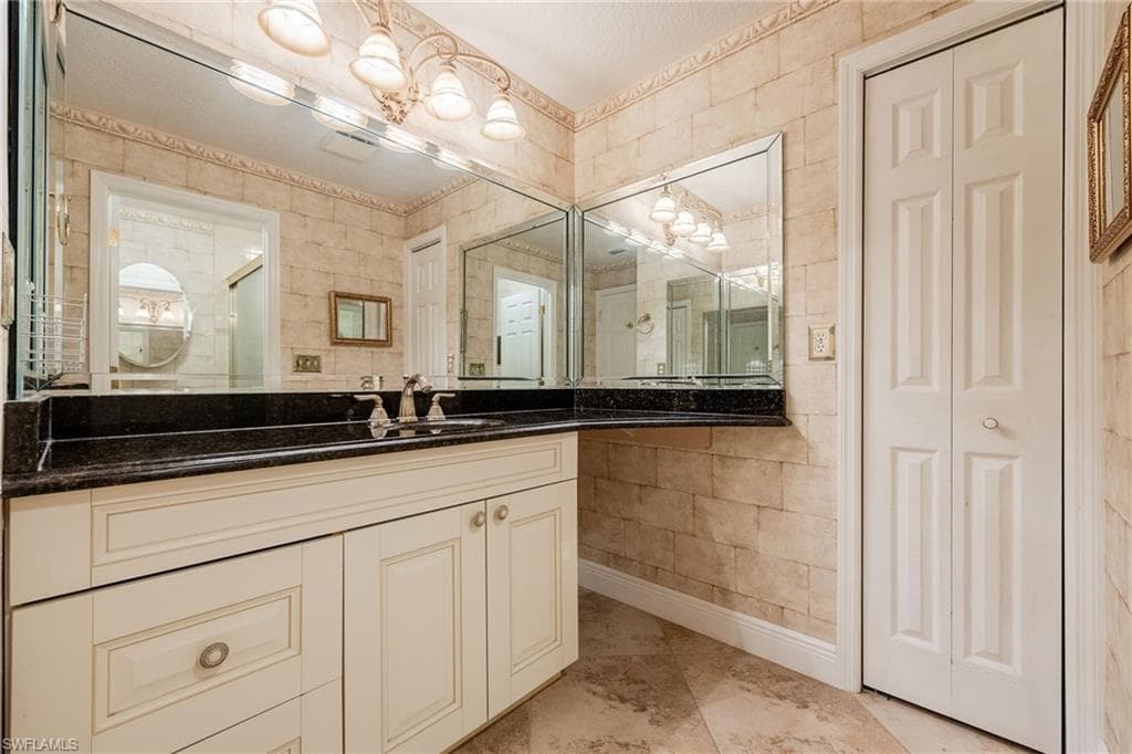18092 San Carlos BLVD # 915, FORT MYERS BEACH FL 33931-27