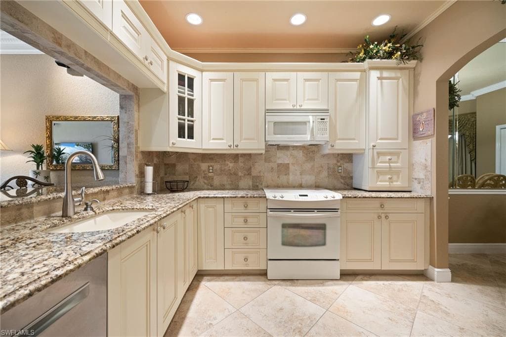 18092 San Carlos BLVD # 915, FORT MYERS BEACH FL 33931-20