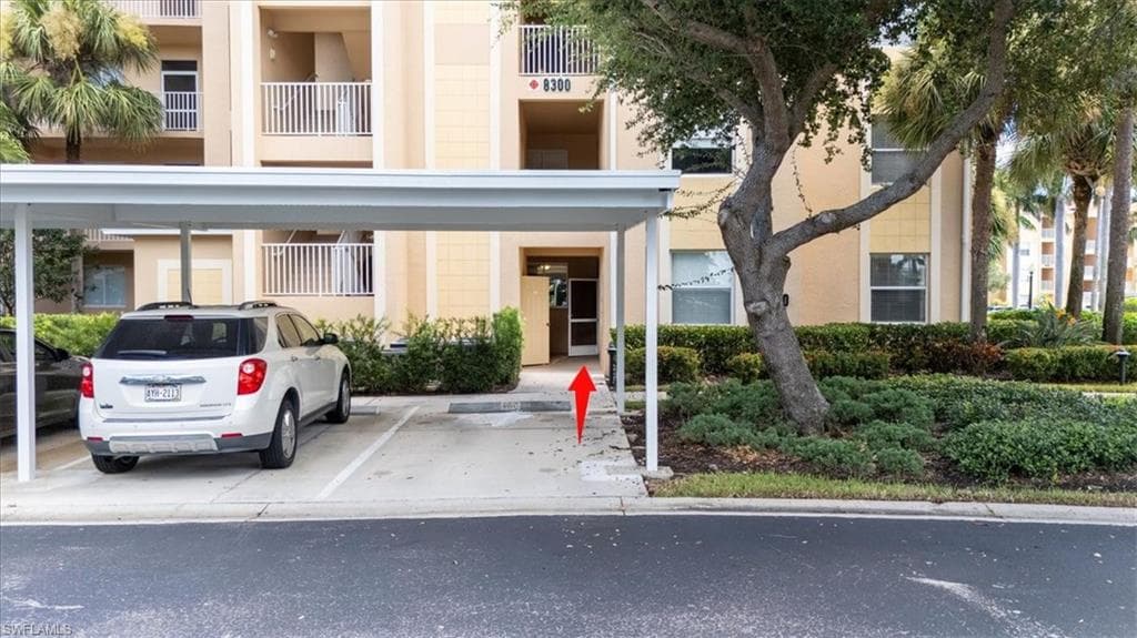 8300 Whiskey Preserve CIR # 120, FORT MYERS FL 33919-1