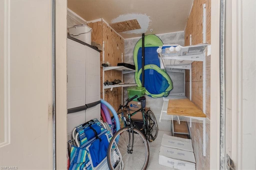 8300 Whiskey Preserve CIR # 120, FORT MYERS FL 33919-4