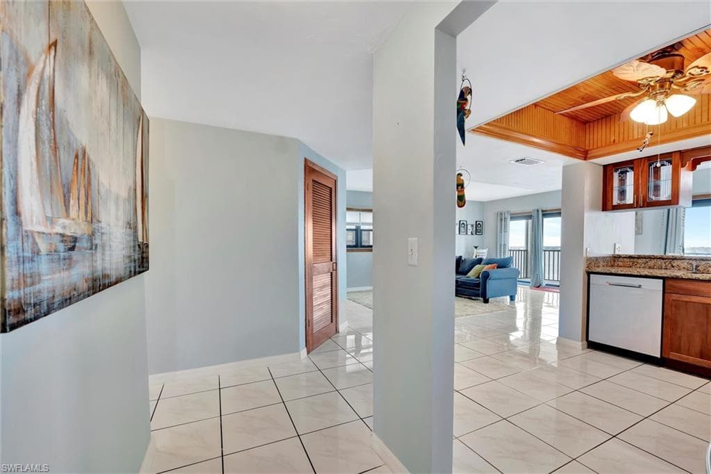 1901 Clifford ST # 1001, FORT MYERS FL 33901-16