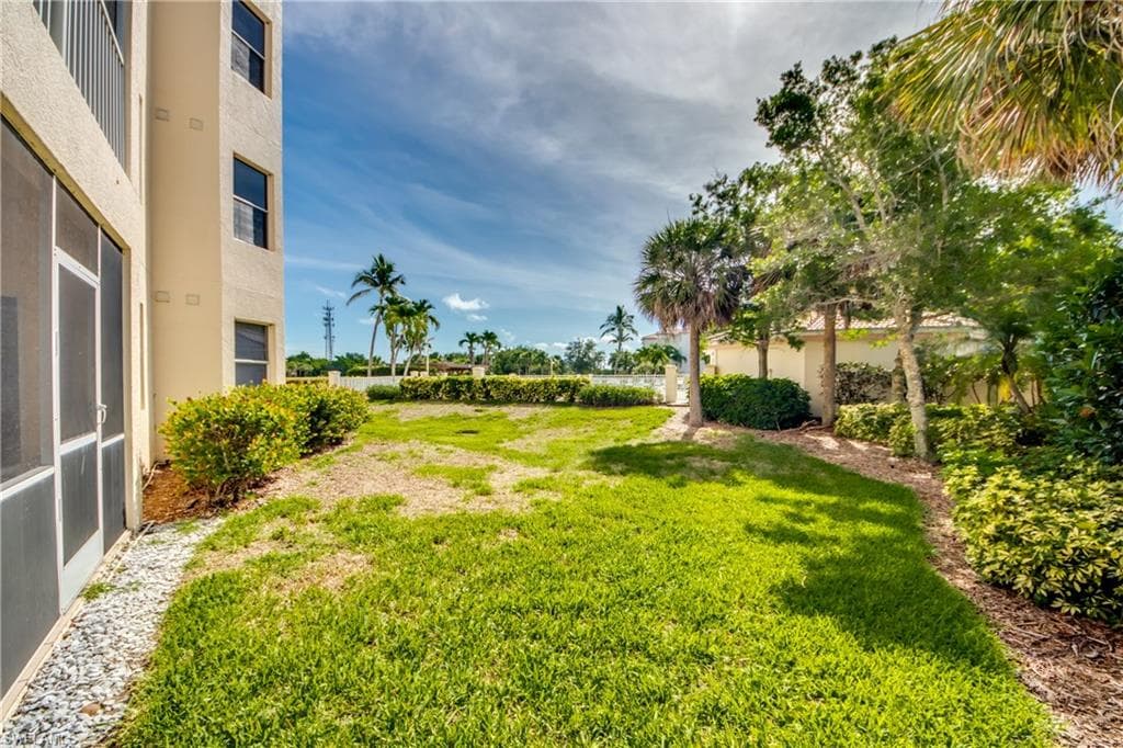 4005 Palm Tree BLVD # 407, CAPE CORAL FL 33904-23