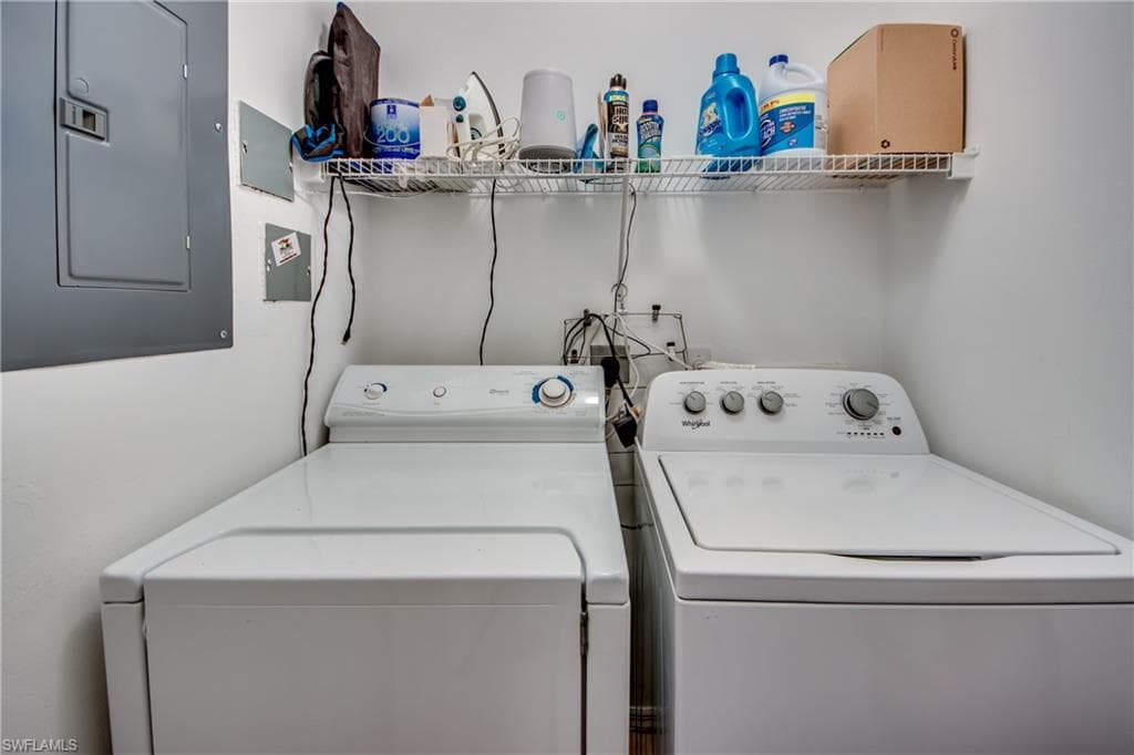 4005 Palm Tree BLVD # 407, CAPE CORAL FL 33904-18