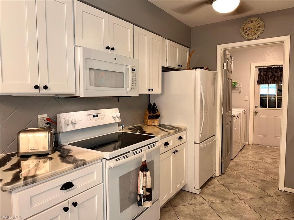 772 July CIR, NORTH FORT MYERS FL 33903-5