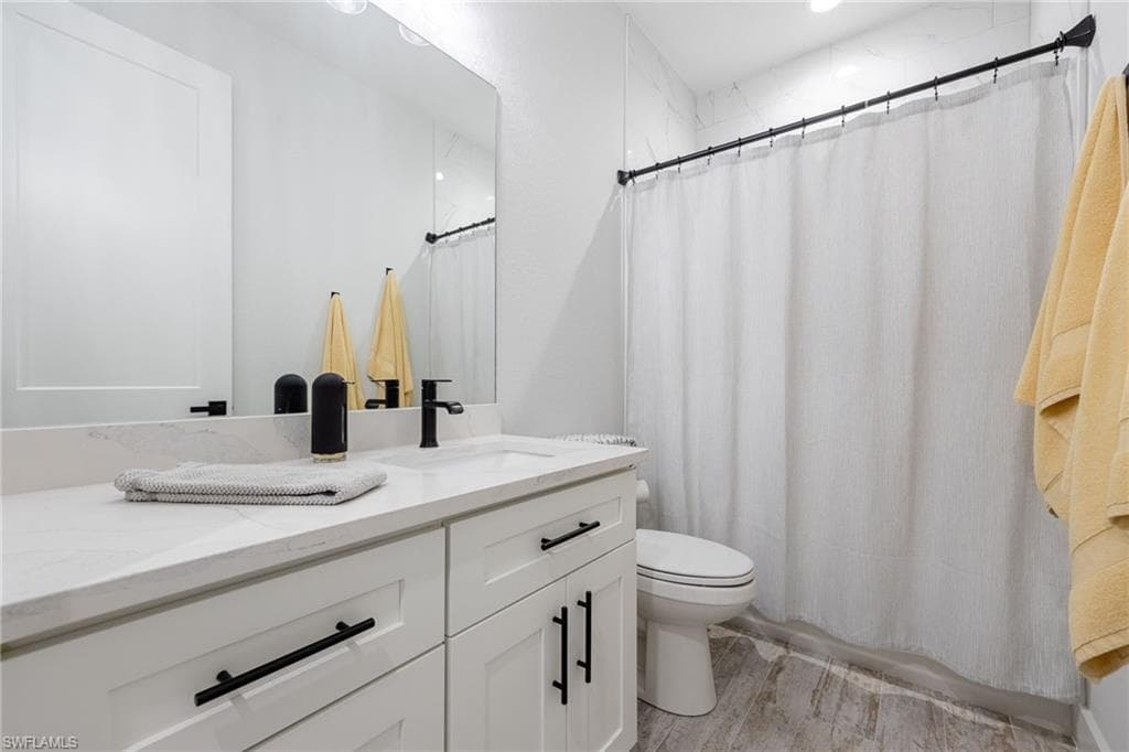 16550 Marc Allen DR, NORTH FORT MYERS FL 33917-14