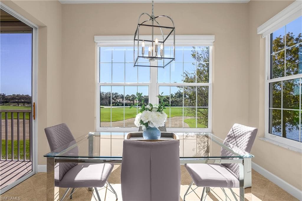 9261 Indigo Isle CT # 202, ESTERO FL 34135-24