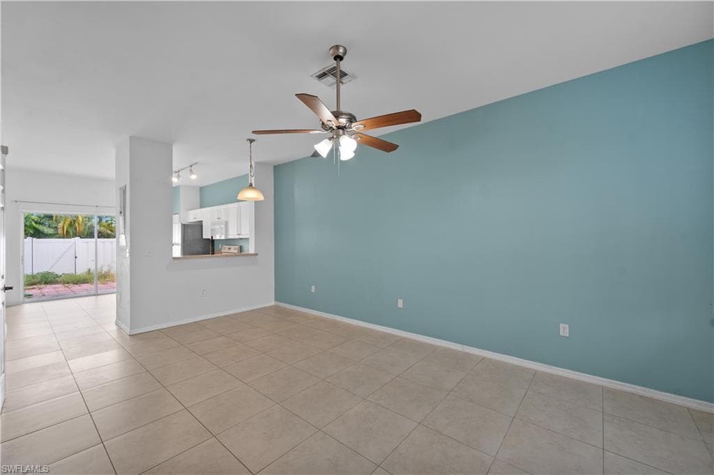 3646 Pine Oak CIR # 105, FORT MYERS FL 33916-5