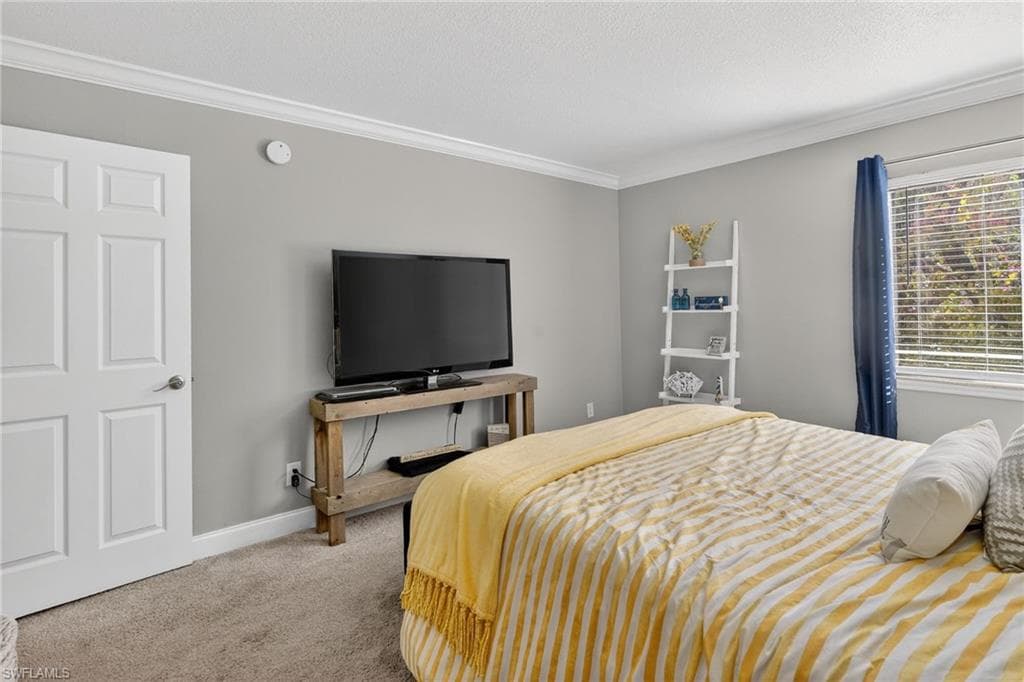 2366 E Mall DR # 215, FORT MYERS FL 33901-15