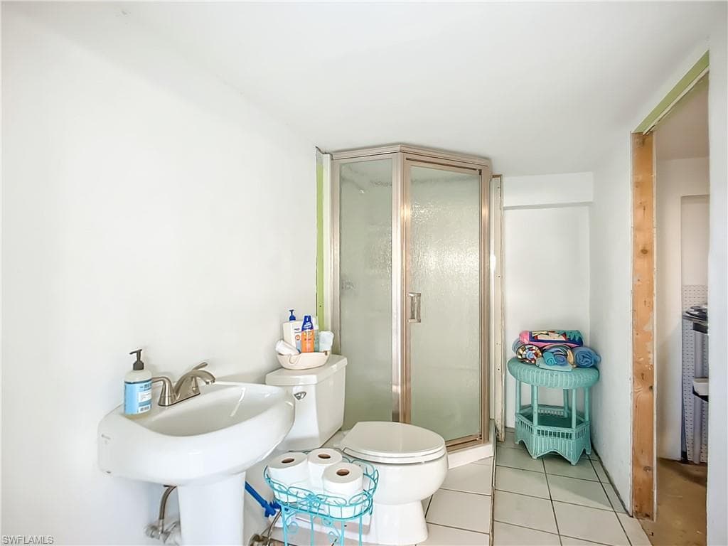 447 Palermo CIR, FORT MYERS BEACH FL 33931-41