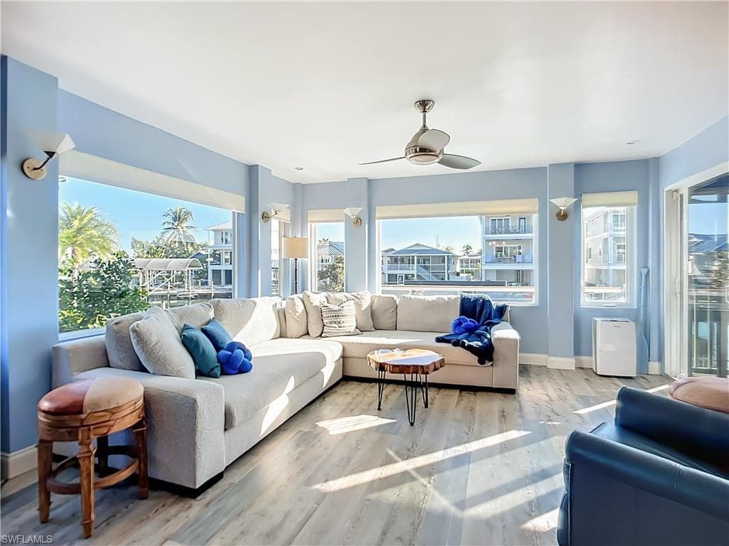 447 Palermo CIR, FORT MYERS BEACH FL 33931-16