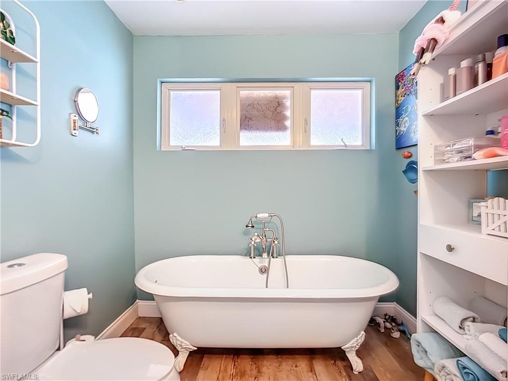 447 Palermo CIR, FORT MYERS BEACH FL 33931-28