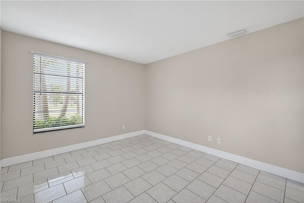 13134 Feather Sound DR # 401, FORT MYERS FL 33919-12