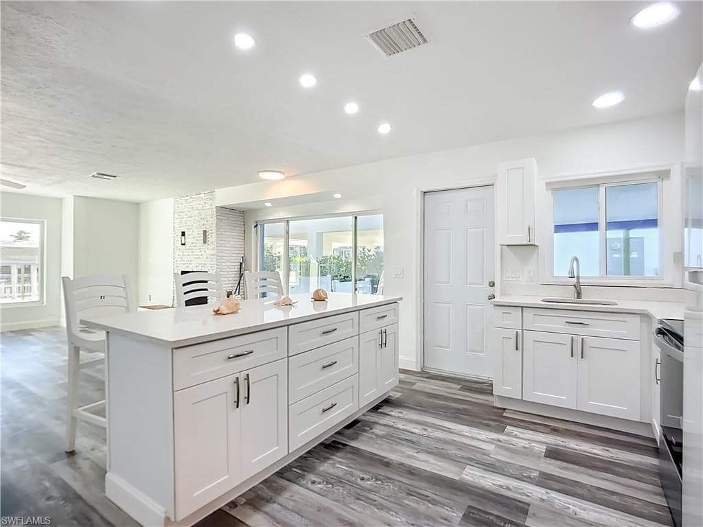 453 Palermo CIR, FORT MYERS BEACH FL 33931-12