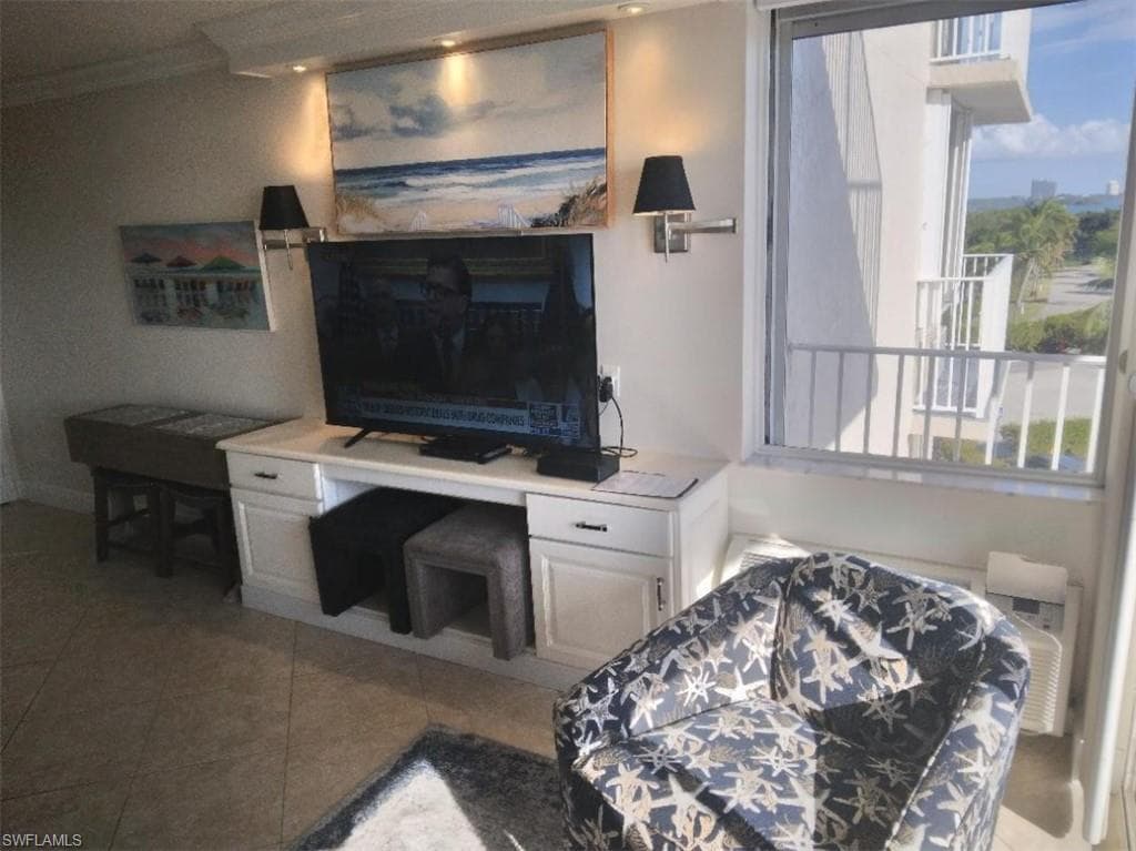 8701 Estero BLVD # 308, BONITA SPRINGS FL 33931-2