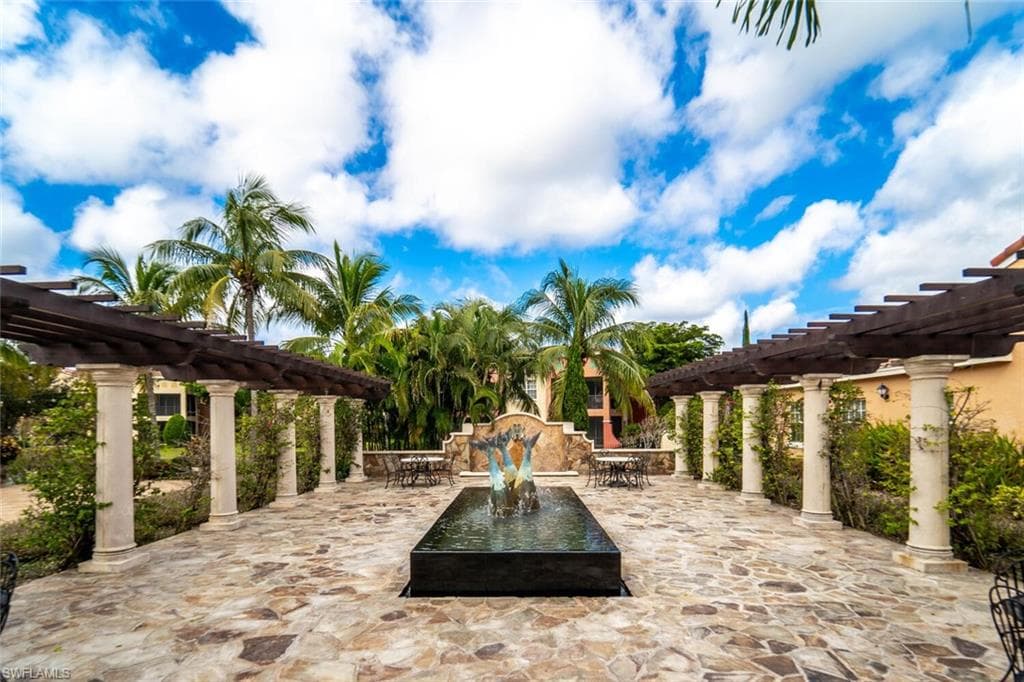 8565 Via Garibaldi CIR # 104, ESTERO FL 33928-36