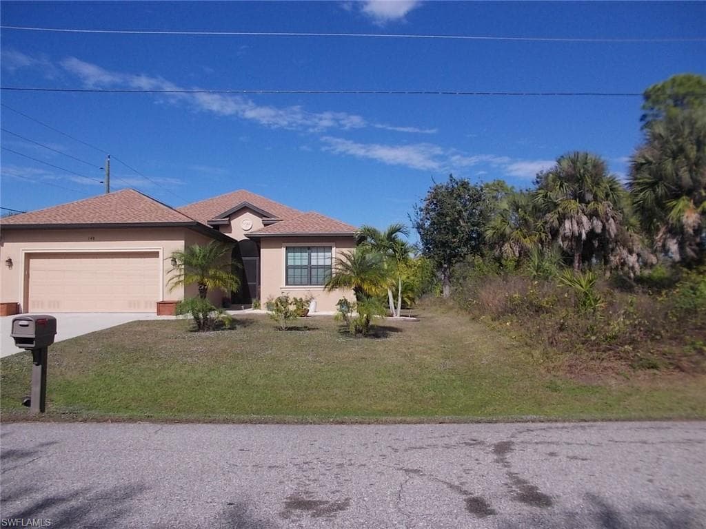 147 Yellow Pine DR, ROTONDA WEST FL 33947-3