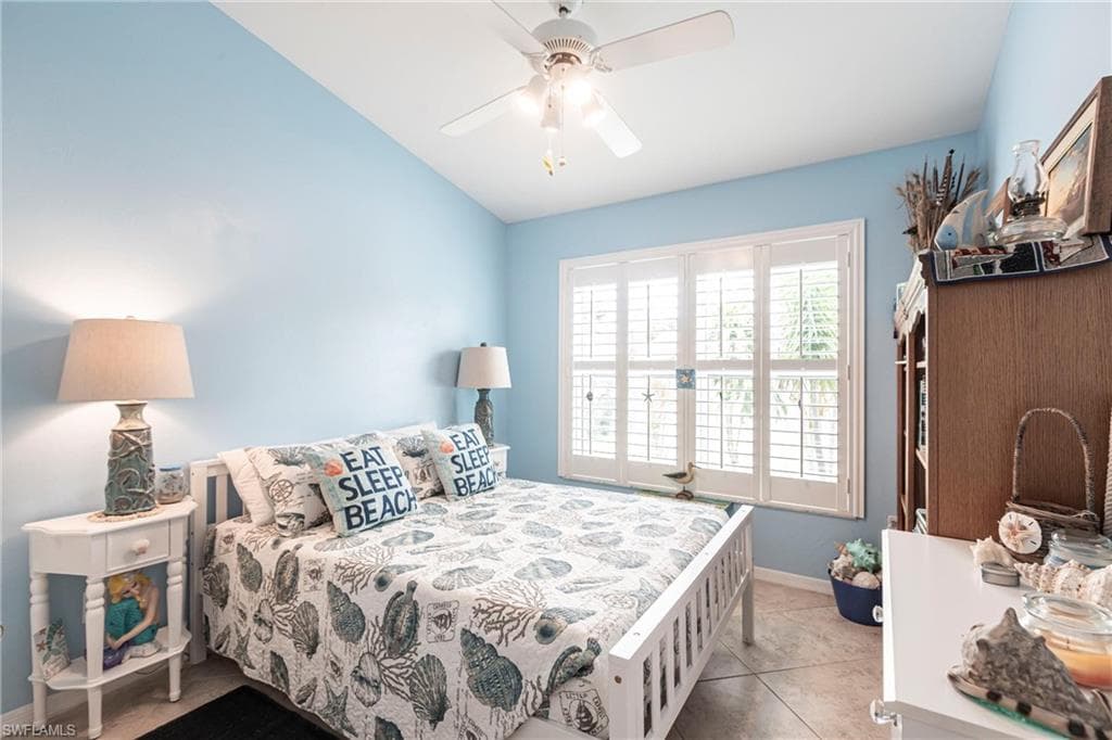 7762 Cameron CIR, FORT MYERS FL 33912-22