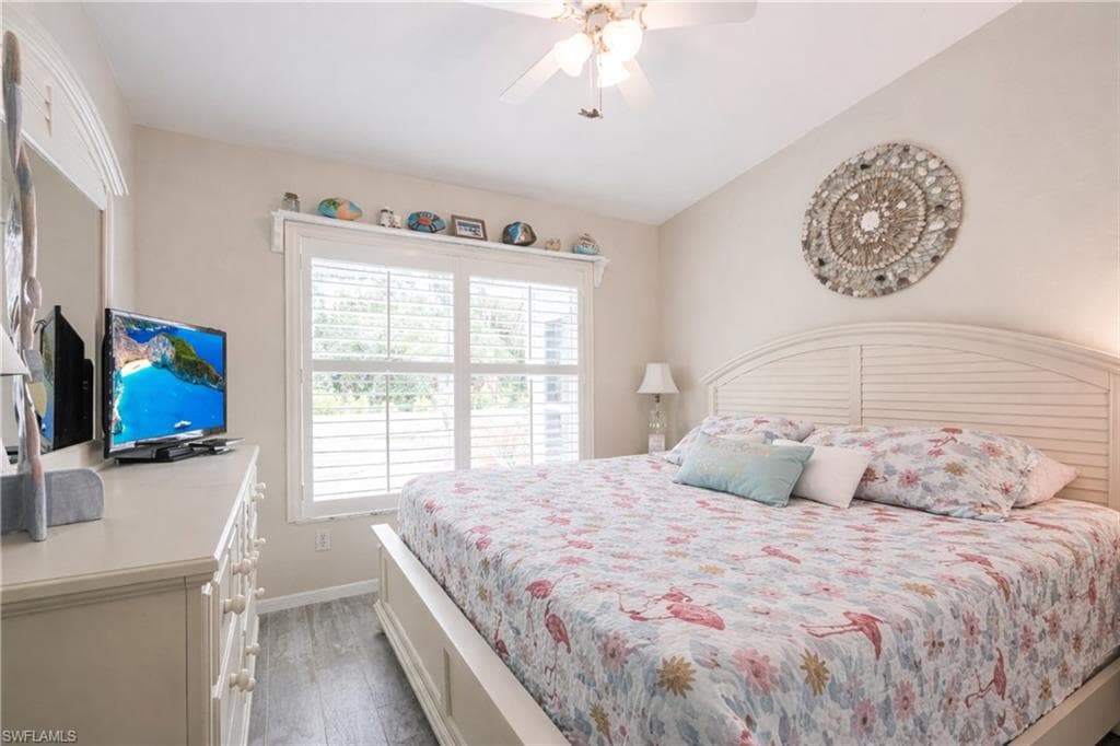 7762 Cameron CIR, FORT MYERS FL 33912-26