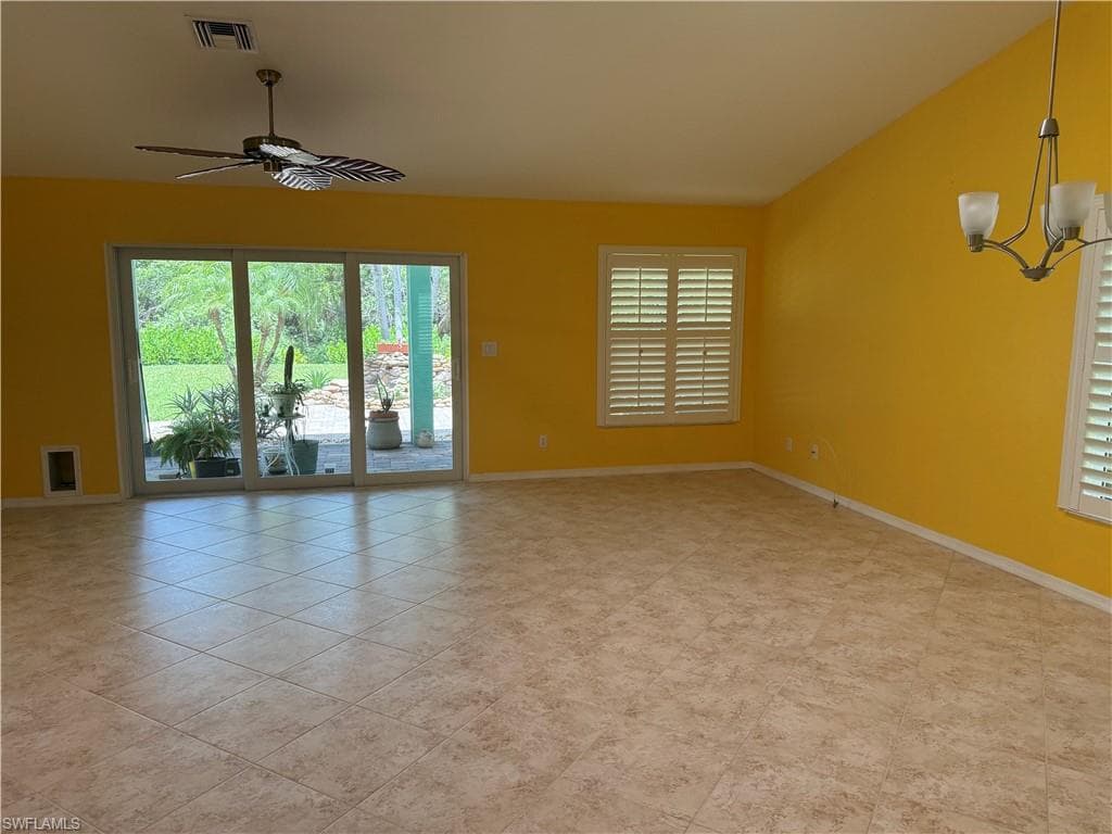 7762 Cameron CIR, FORT MYERS FL 33912-45