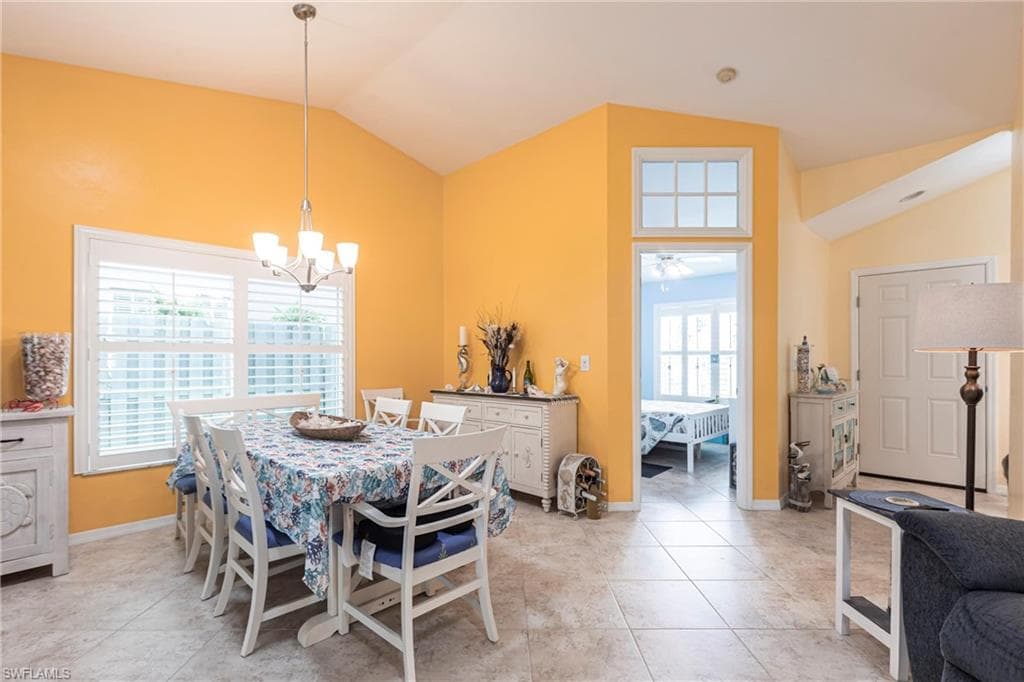 7762 Cameron CIR, FORT MYERS FL 33912-16