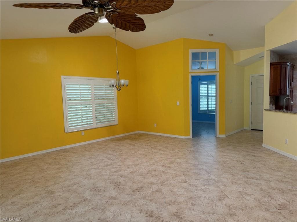 7762 Cameron CIR, FORT MYERS FL 33912-46