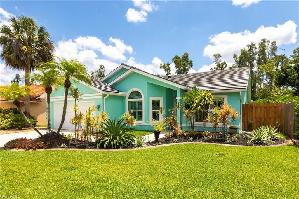 7762 Cameron CIR, FORT MYERS FL 33912-2