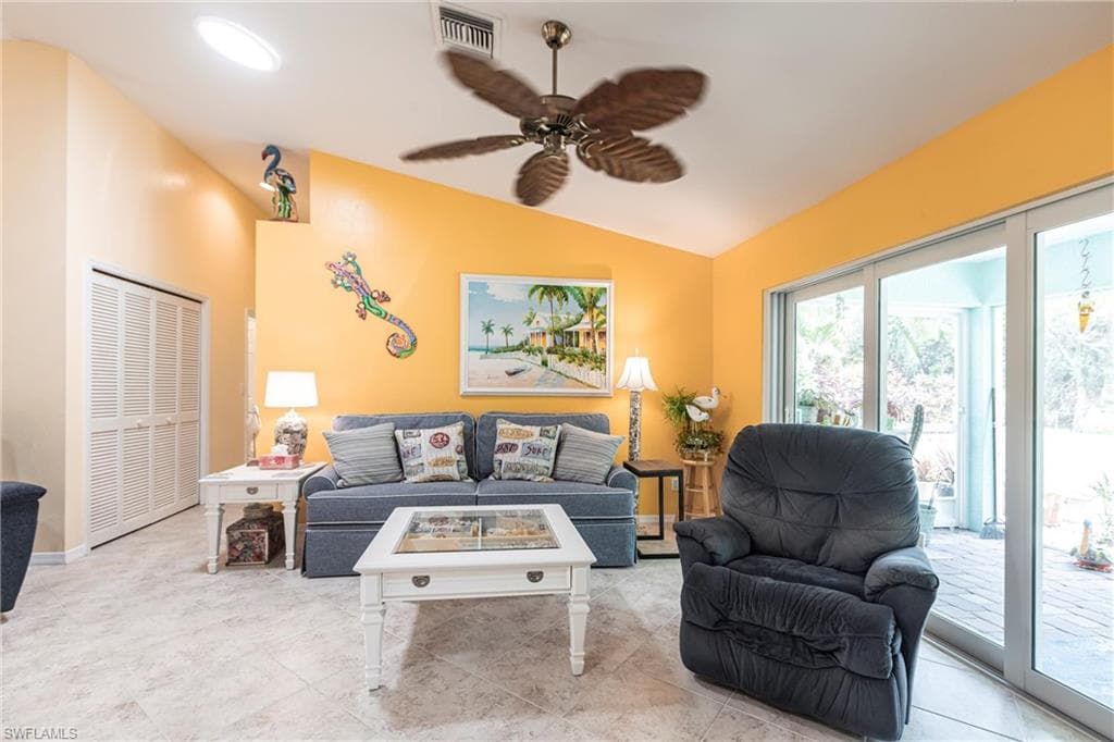 7762 Cameron CIR, FORT MYERS FL 33912-10